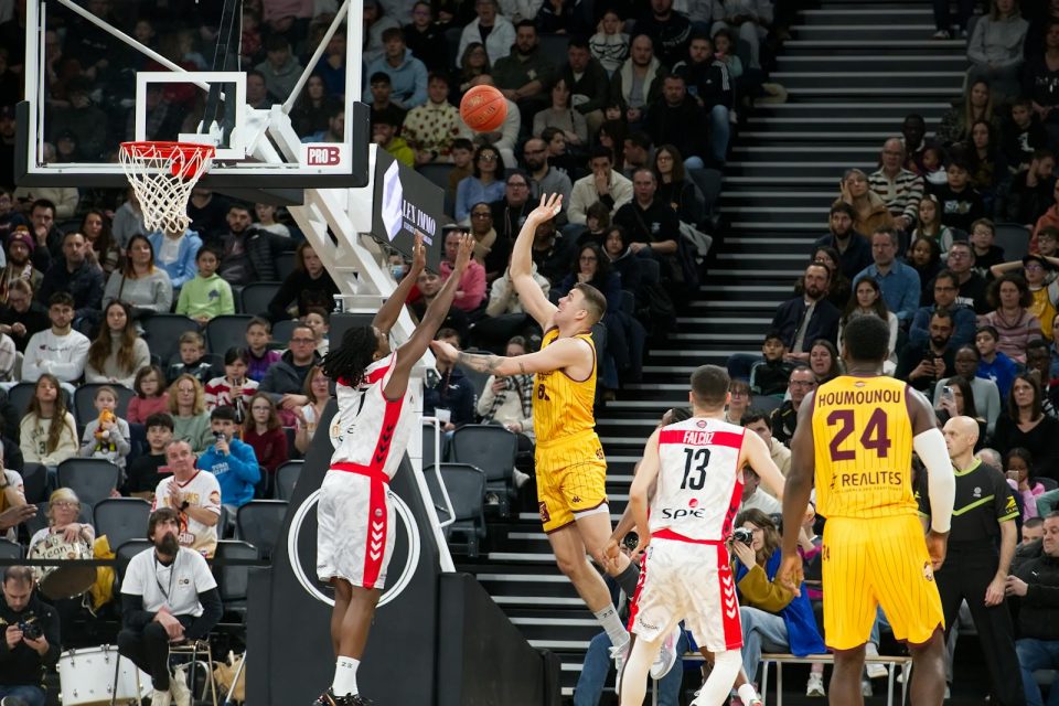 Spremljajte najboljšo košarko sveta v realnem času